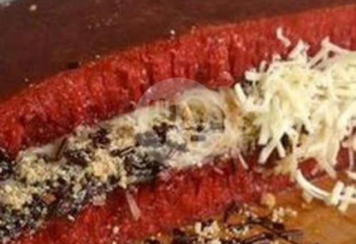 Martabak Manis & Telur Cilacap: Rasa yang Menggigit Jiwa
